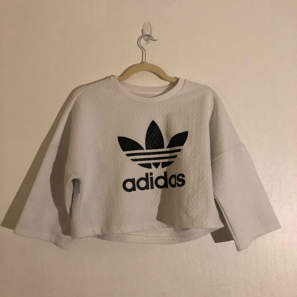 Adidas cropped 3/4 sleeve top